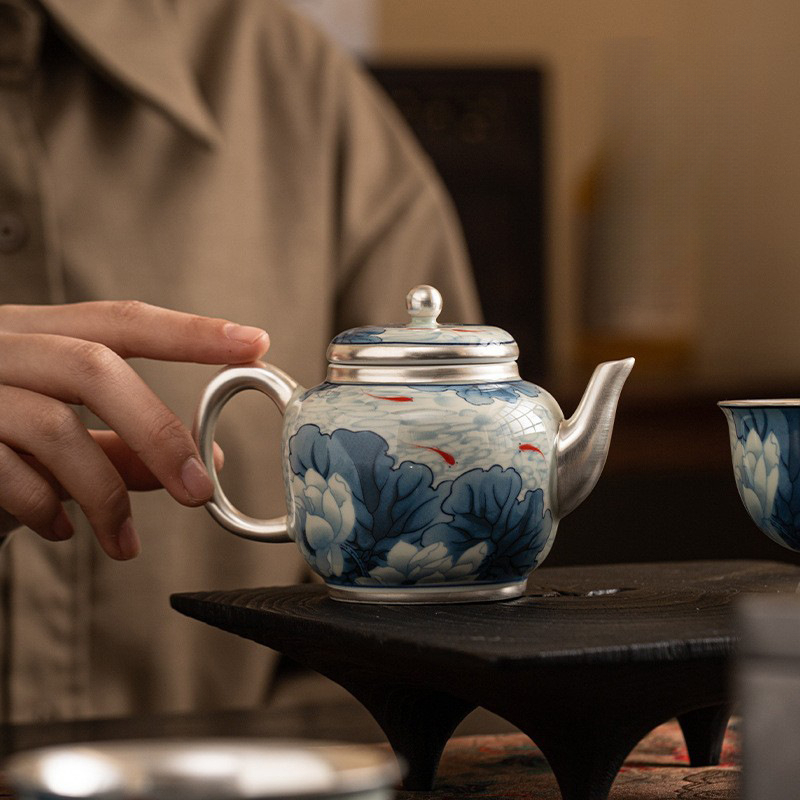青花鎏銀養生茶壺