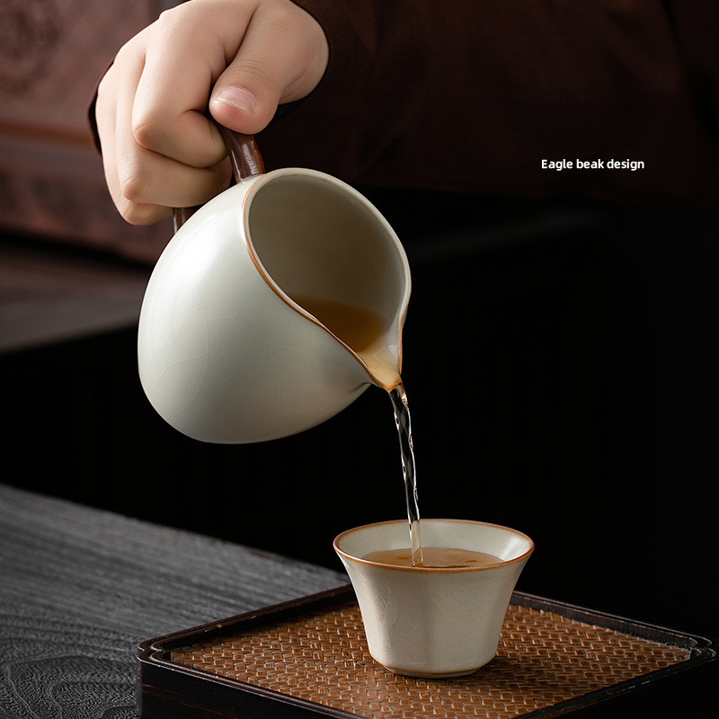 米黃美人公道杯分茶器