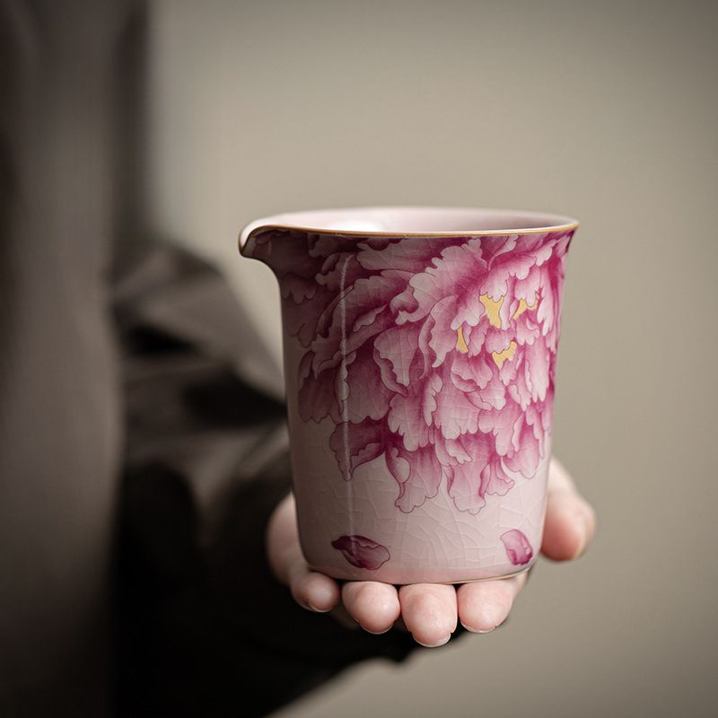 粉汝牡丹公道杯