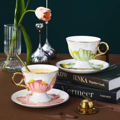 岩花歐式骨瓷咖啡杯碟套裝