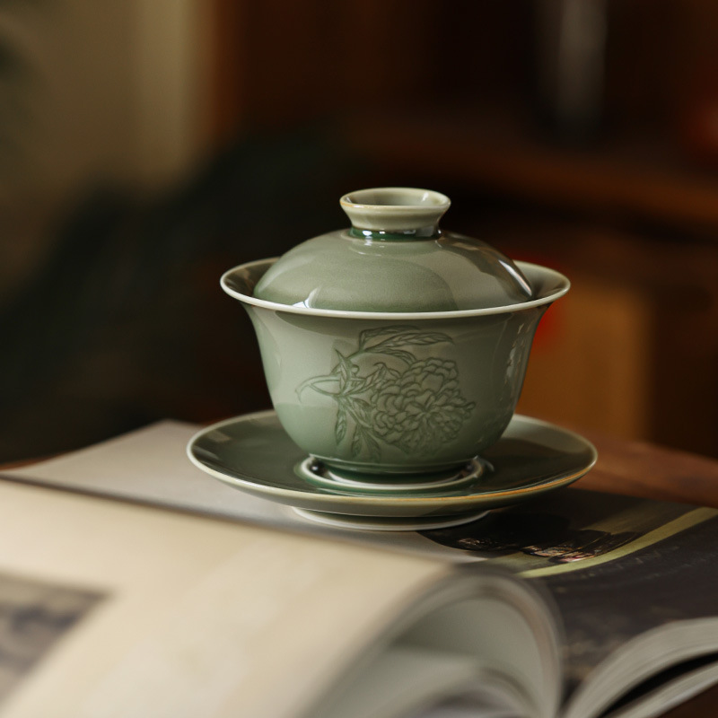 越窯青瓷折枝蓋碗