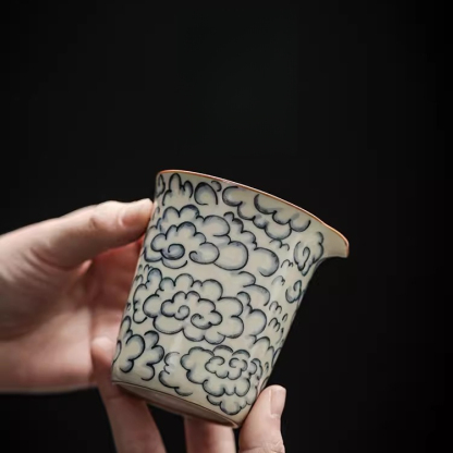 汝窯祥雲紋公道杯