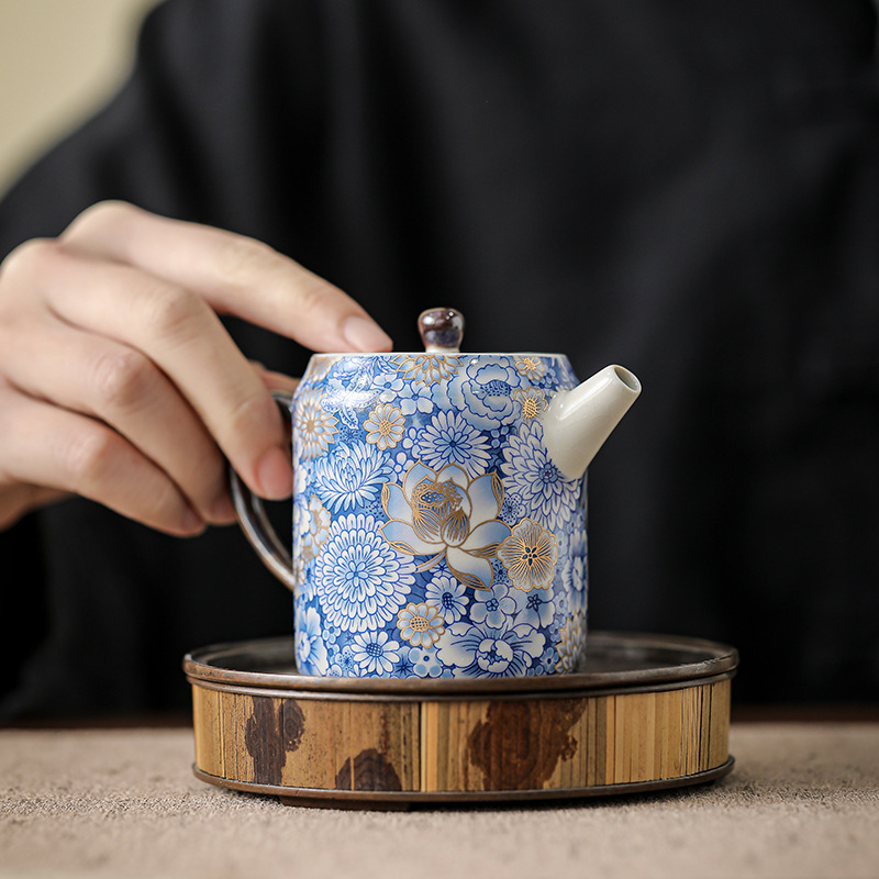 繁花青花汝窯直身茶壺