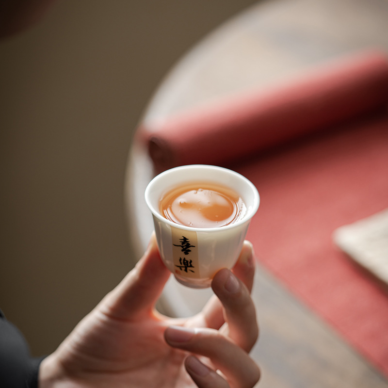 羊脂玉品茗杯