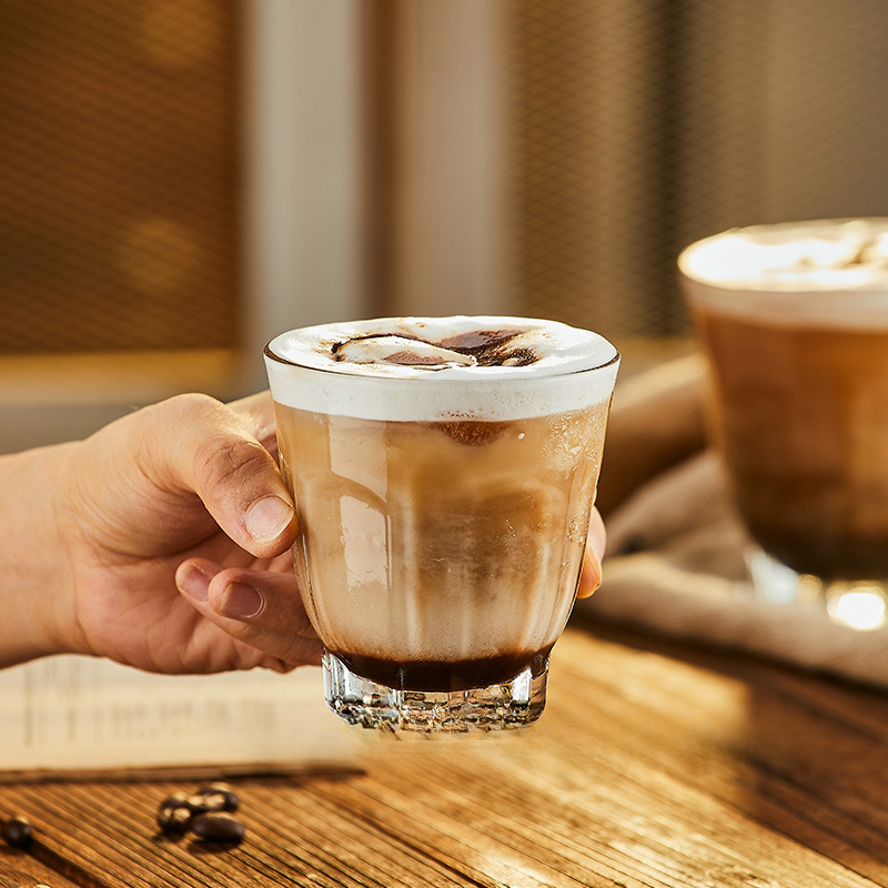 拉花拿鐵咖啡杯