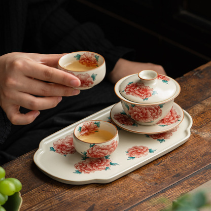 汝窯牡丹花三才蓋碗茶杯套組