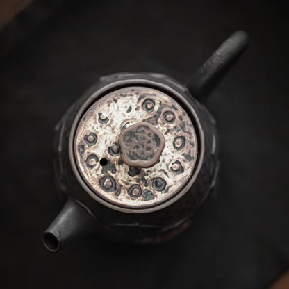 侘寂風手工浮雕正把壺