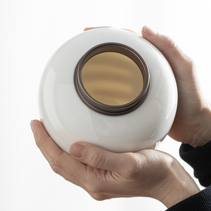 羊脂玉白瓷茶葉罐