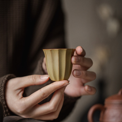 日式侘寂風粗陶品茗杯
