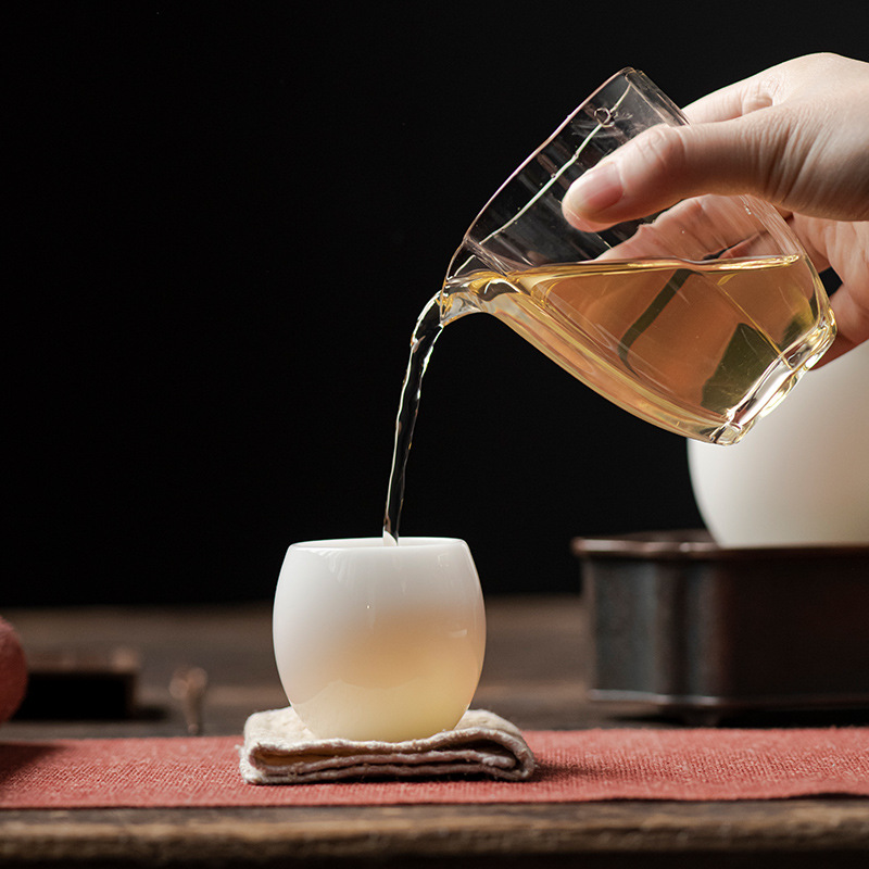 冰種羊脂玉品茗杯 白瓷主人杯