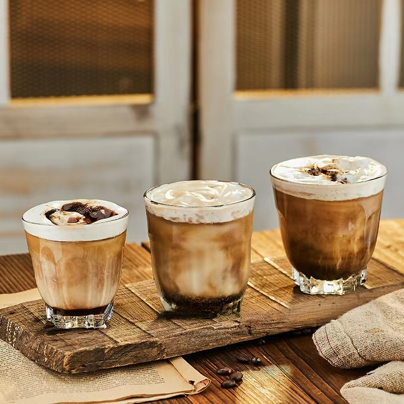 拉花拿鐵咖啡杯