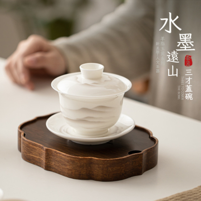 羊脂玉瓷水墨遠山三才蓋碗