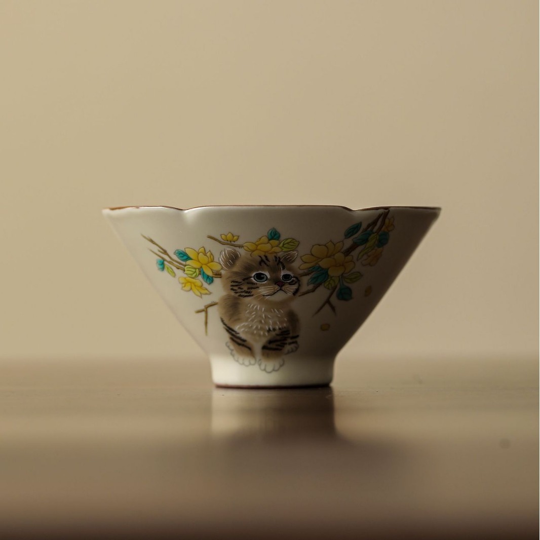 汝窯萌貓大斗笠杯