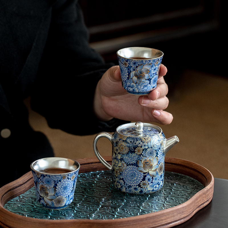 繁花鎏銀直身壺禮盒裝