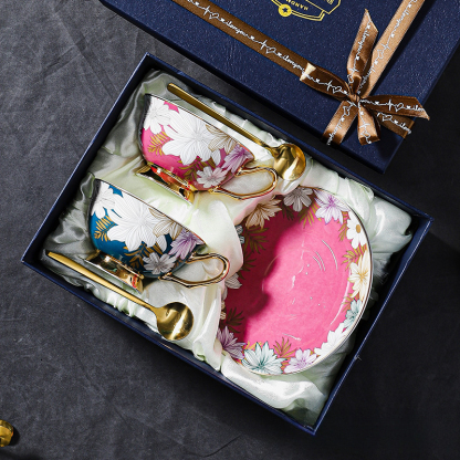 輕奢骨瓷杯碟套裝