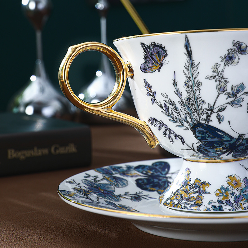 復古高腳設計歐式骨瓷咖啡杯碟套裝