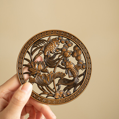 花邊蓮蓮有魚壺承