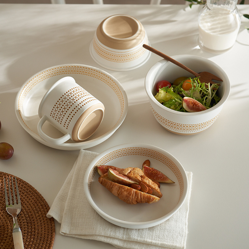 白色波點碗盤套裝