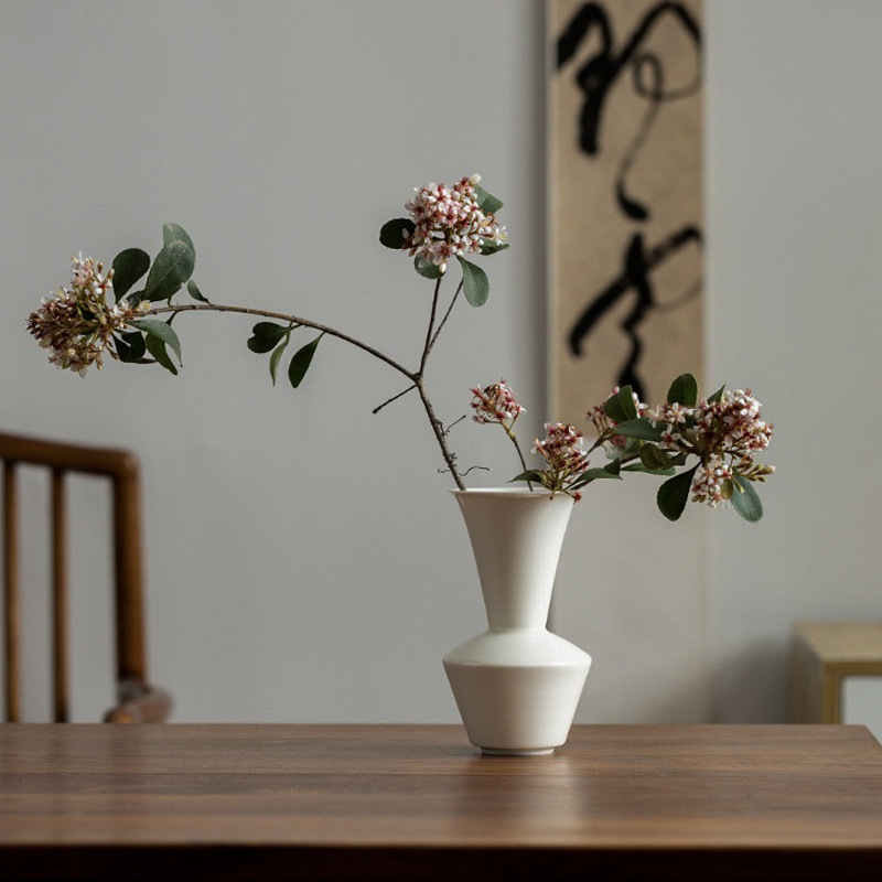 草木灰陶瓷花瓶