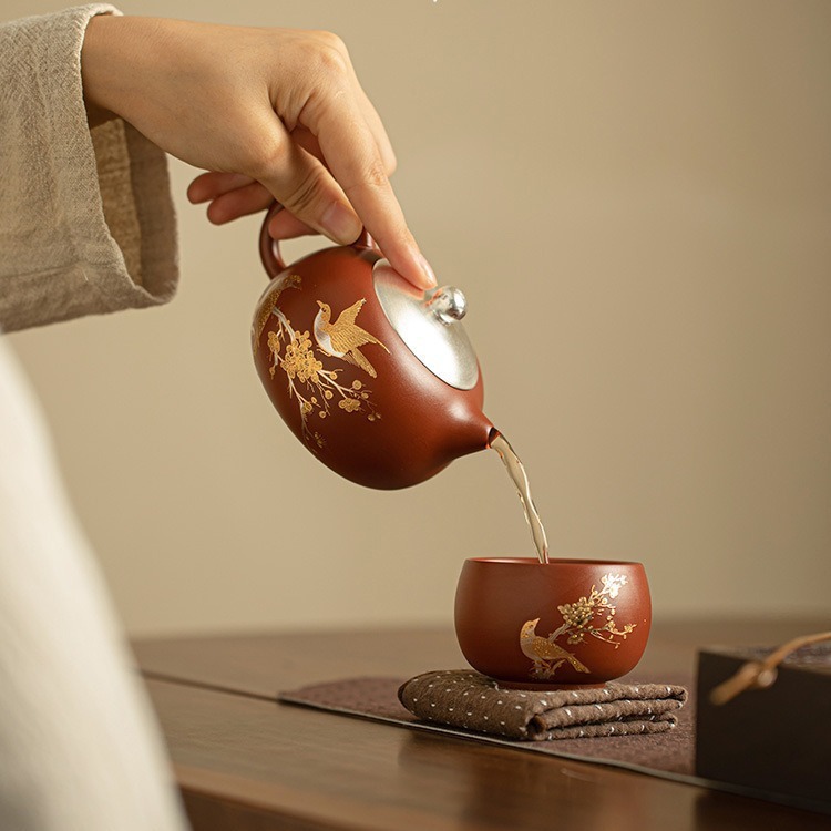 紫砂西施壺喜上眉梢高檔一壺兩杯茶壺禮盒裝