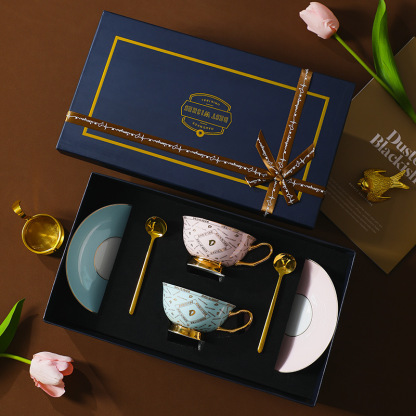 創意復古感輕奢歐式陶瓷咖啡杯碟套裝