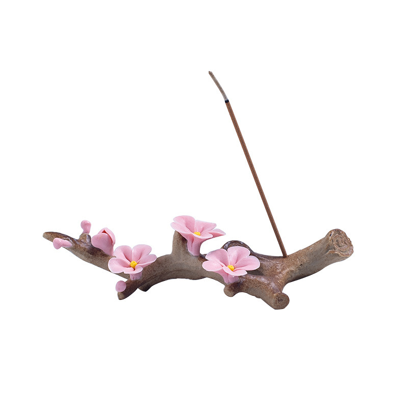 手捏陶瓷梅花小擺件