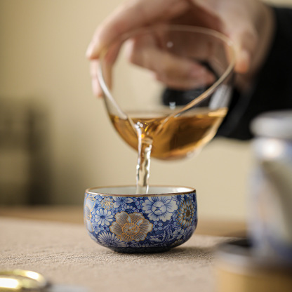 繁花金絲汝窯茶杯