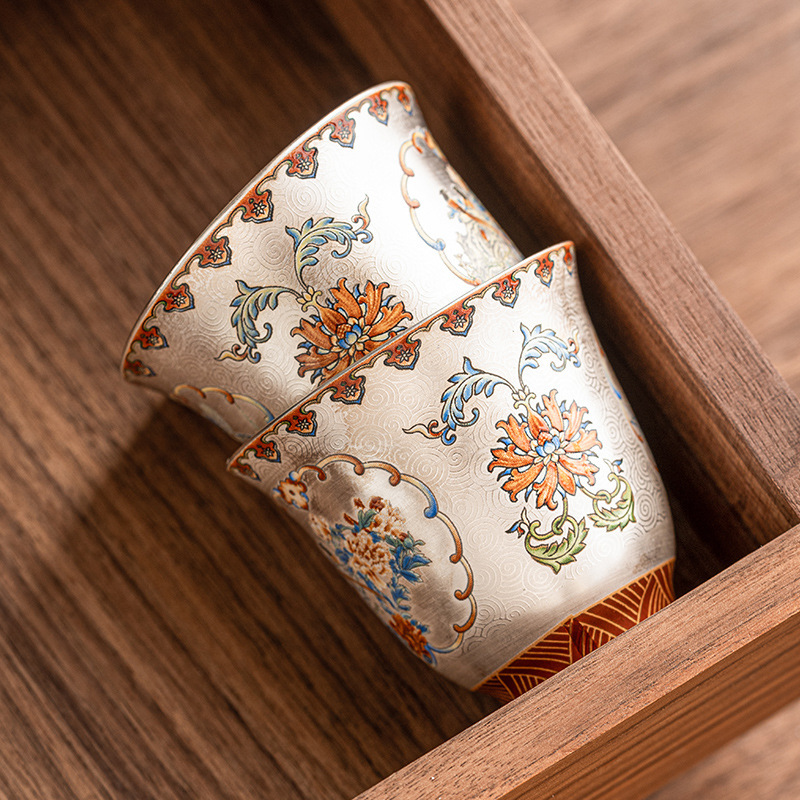 掐絲琺瑯彩鎏銀喝茶杯