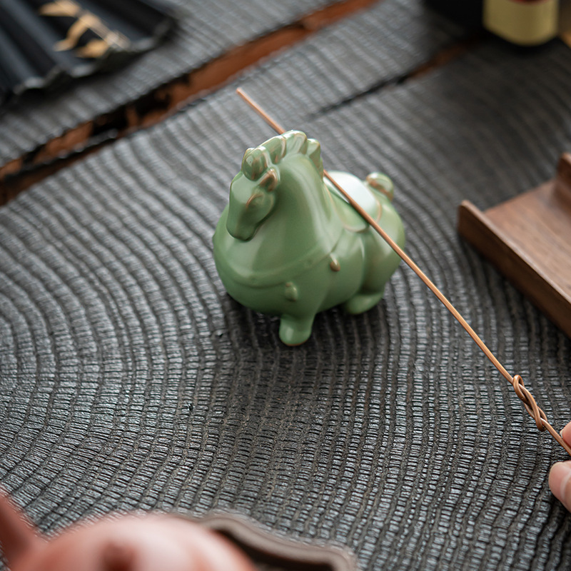 汝窯陶瓷馬茶寵