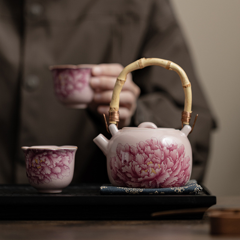 粉汝牡丹竹節提梁壺