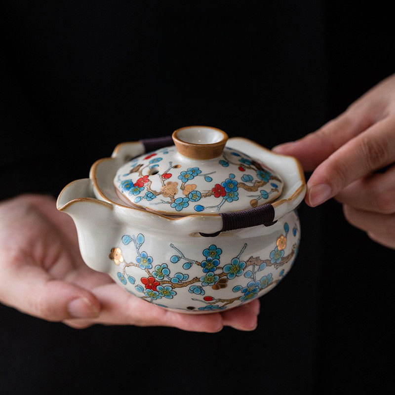 金梅汝窯手抓壺琺瑯彩陶瓷