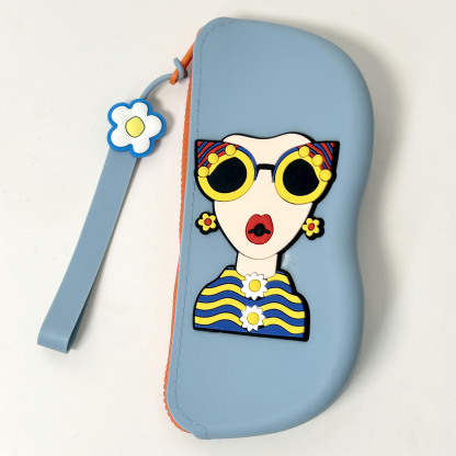 กระเป๋าใส่แว่นตาซิลิโคน สีลูกกวาด Candy Color | ถนอมเลนส์ 360° กันกระแทก กันรอยขีดข่วน | ดีไซน์พกพาง่าย สัมผัสนุ่ม ยืดหยุ่นพิเศษ