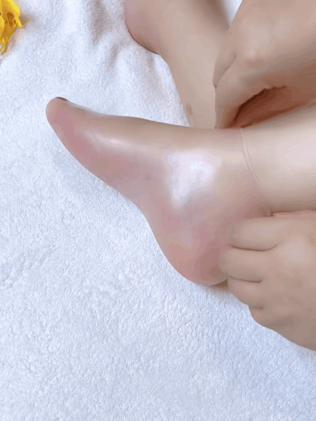 Foot Exfoliating Silicone Socks