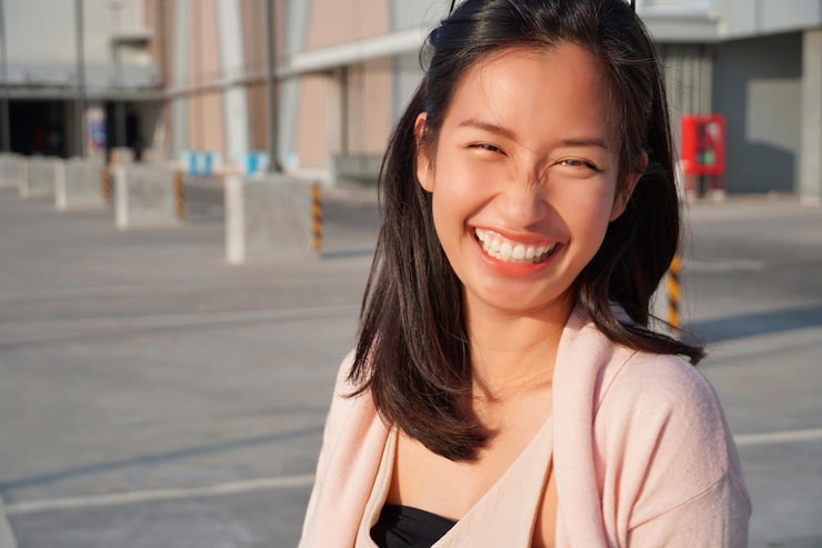 [Over 300,000 users worldwide] Full-mouth bone-supported denture set