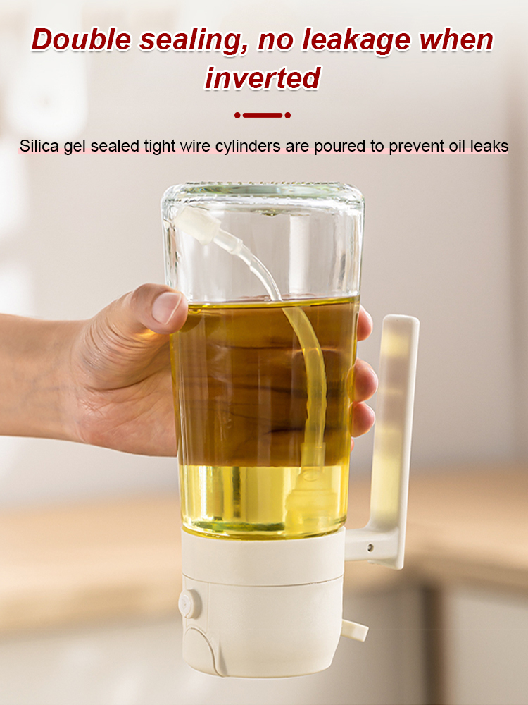 Kitchen glass high temperature resistant spray and pour one oil pot