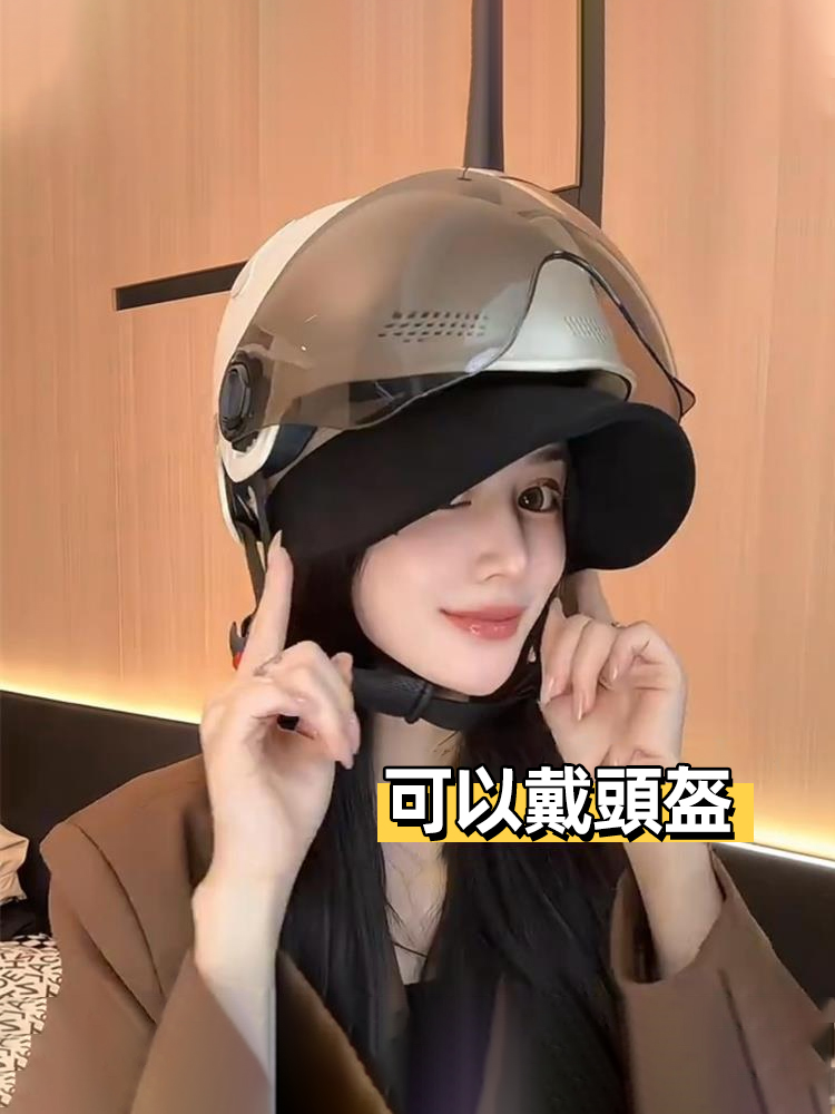 顯臉小燈芯絨鴨舌帽