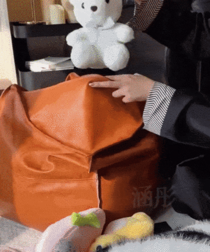 【1493萬人收藏】【舊衣變真皮沙發】