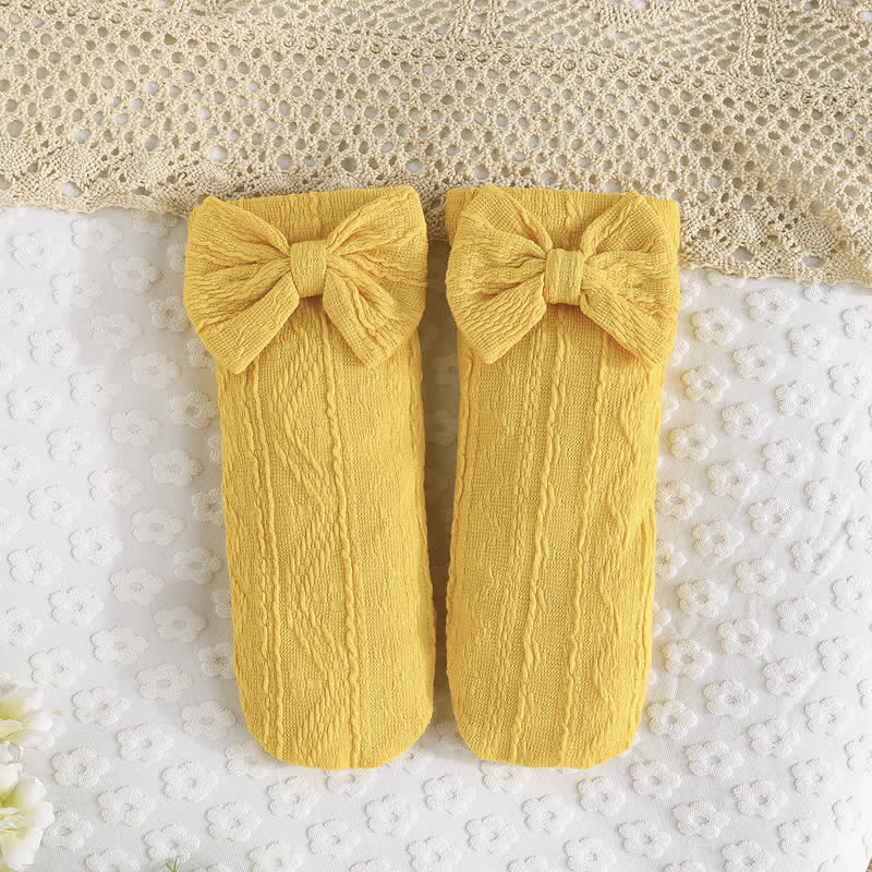 Baby Flower Bodysuit Headband Socks - image 9