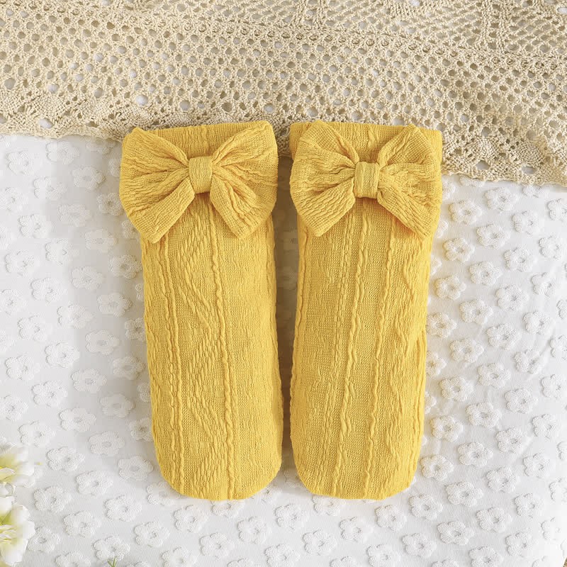 Baby Flower Bodysuit Headband Socks - image 9