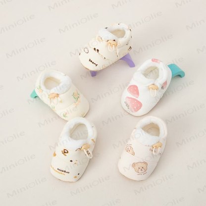 Baby Fleece Lined Strawberry Shoes - image 4