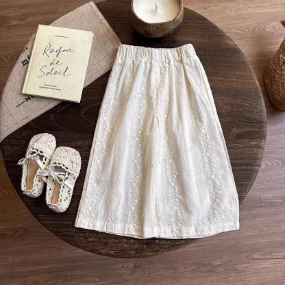 Toddler Girl Lace Slip and Solid Color Tee and Pant Set - image 3