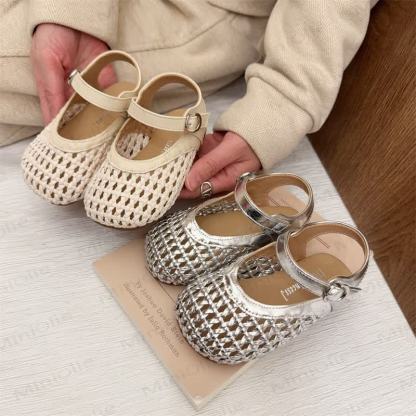 Toddler Girls Hollow Sandals - image 1