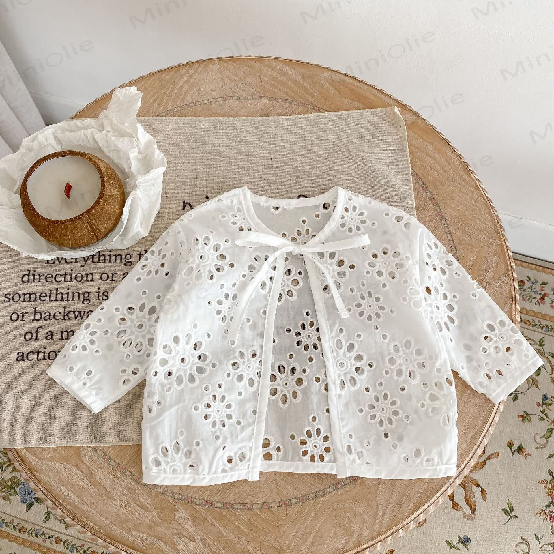 Baby Girls Bow Lace Cut-out Design Outerwear - image 1