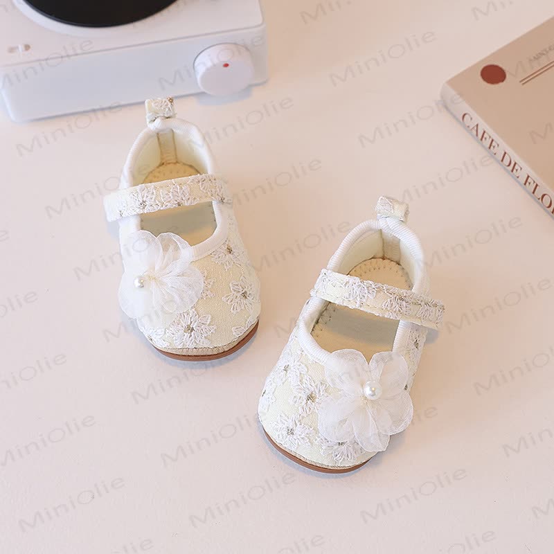 Baby Girl Flower Shoes - image 4