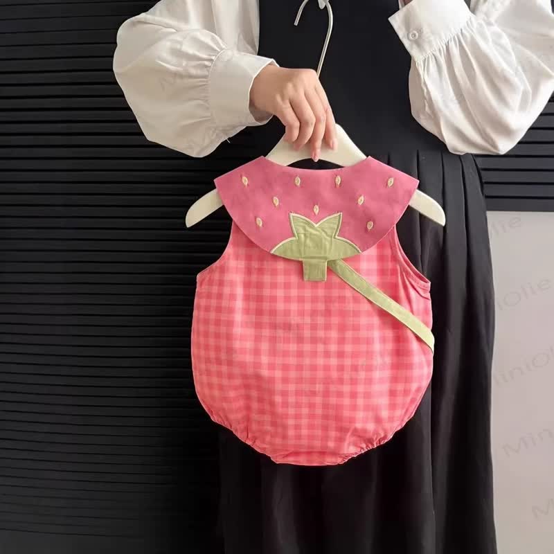 Baby Gingham Strawberry Bodysuit with Bag - image 3