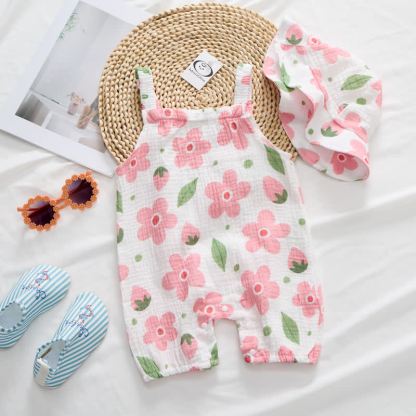 Baby Girl White Flower Romper with Hat - image 3
