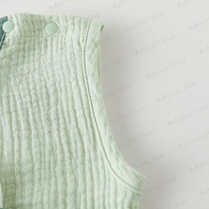 Baby Green Animal Trim Top and Shorts 2-piece Sleeveless Set - image 4
