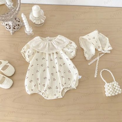 Baby Vintage Floral Ruffle Collar Bodysuit with Hat - image 1