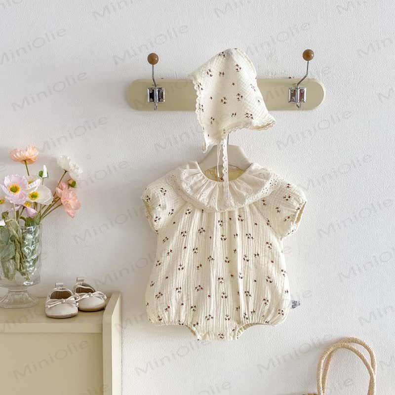 Baby Vintage Floral Ruffle Collar Bodysuit with Hat - image 2
