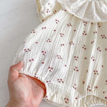 Baby Vintage Floral Ruffle Collar Bodysuit with Hat - image 10